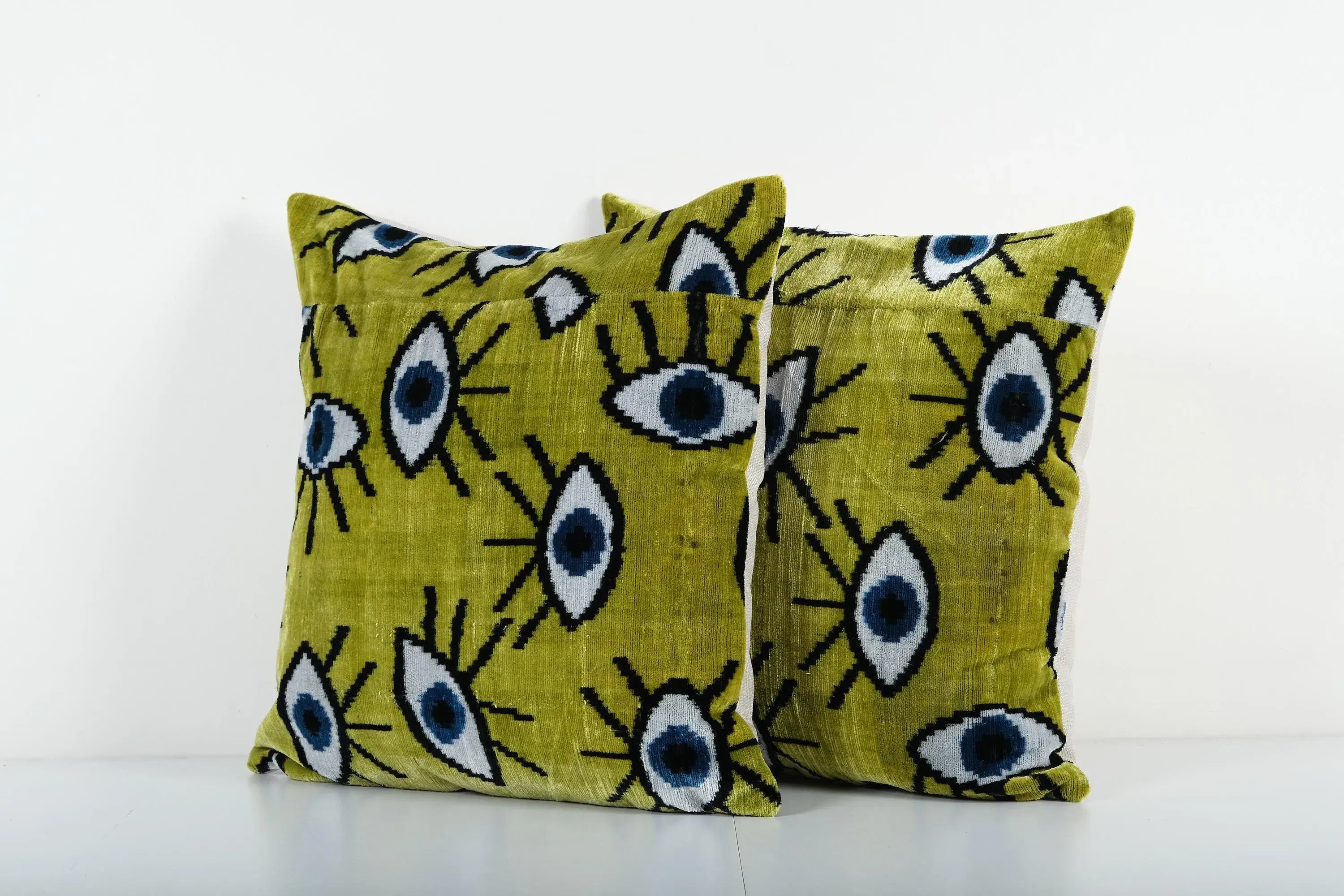 Silk Ikat Velvet Pillow Cover | 20'' x 20''