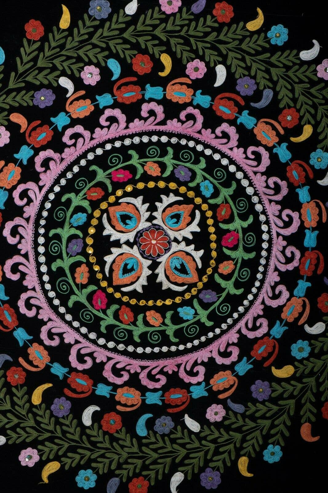 Suzani Wall Hanging & Bedspread | 6'6'' x 6'10''