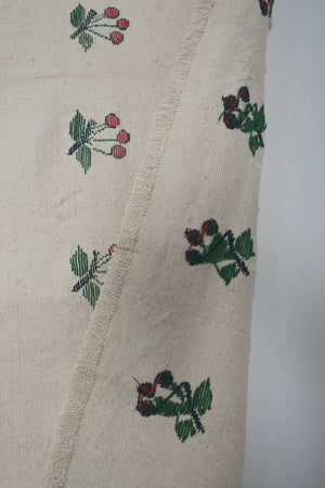 Vintage Turkish Kilim Rug 5'7'' x 9'8''