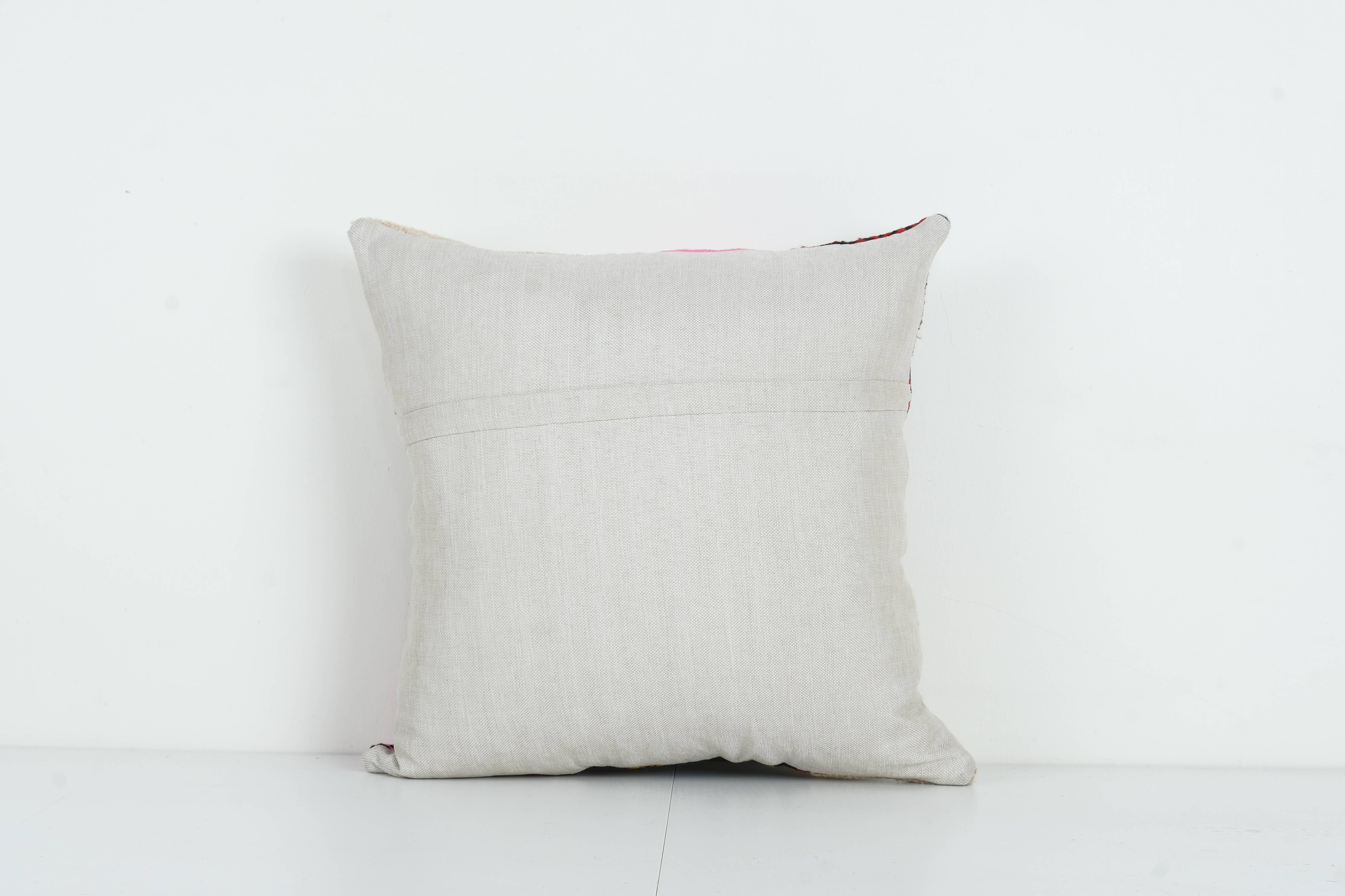 Kilim Pillow Cover | 20'' x 20''
