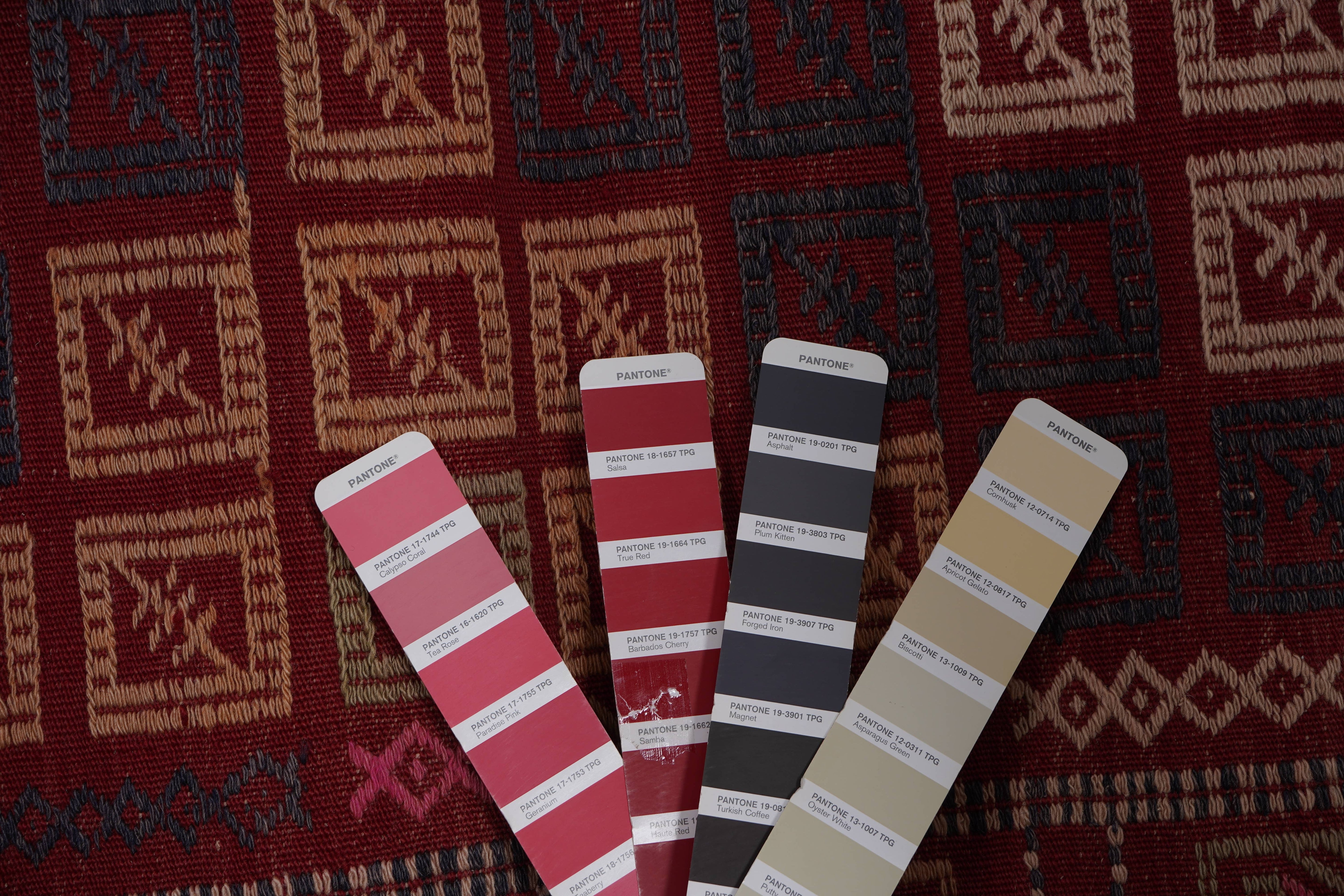 Vintage Turkish Kilim Rug 4'9'' x 6'9''