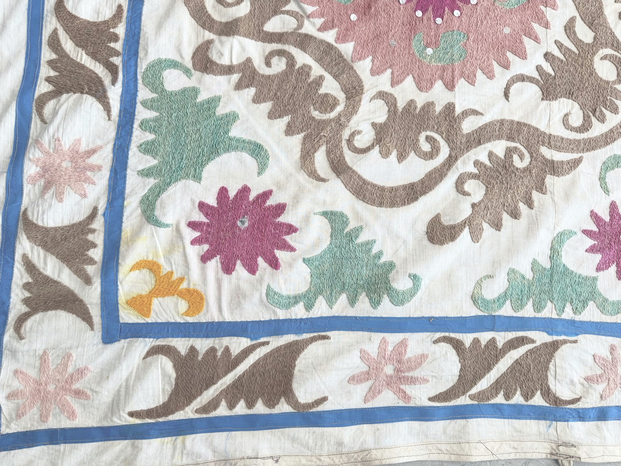 Hand-Embroidered Suzani Wall Hanging & Tablecloth 3'10'' x 4'2''