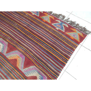 Vintage Turkish Kilim Rug 4'6'' x 5'6''