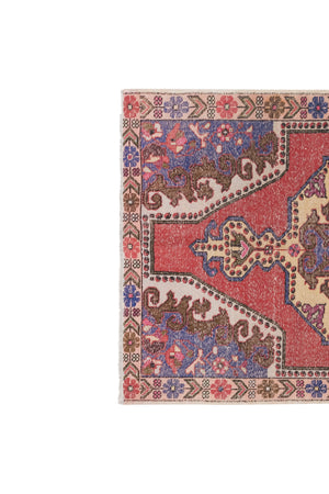 Vintage Turkish Rug 4'6'' x 7'3''