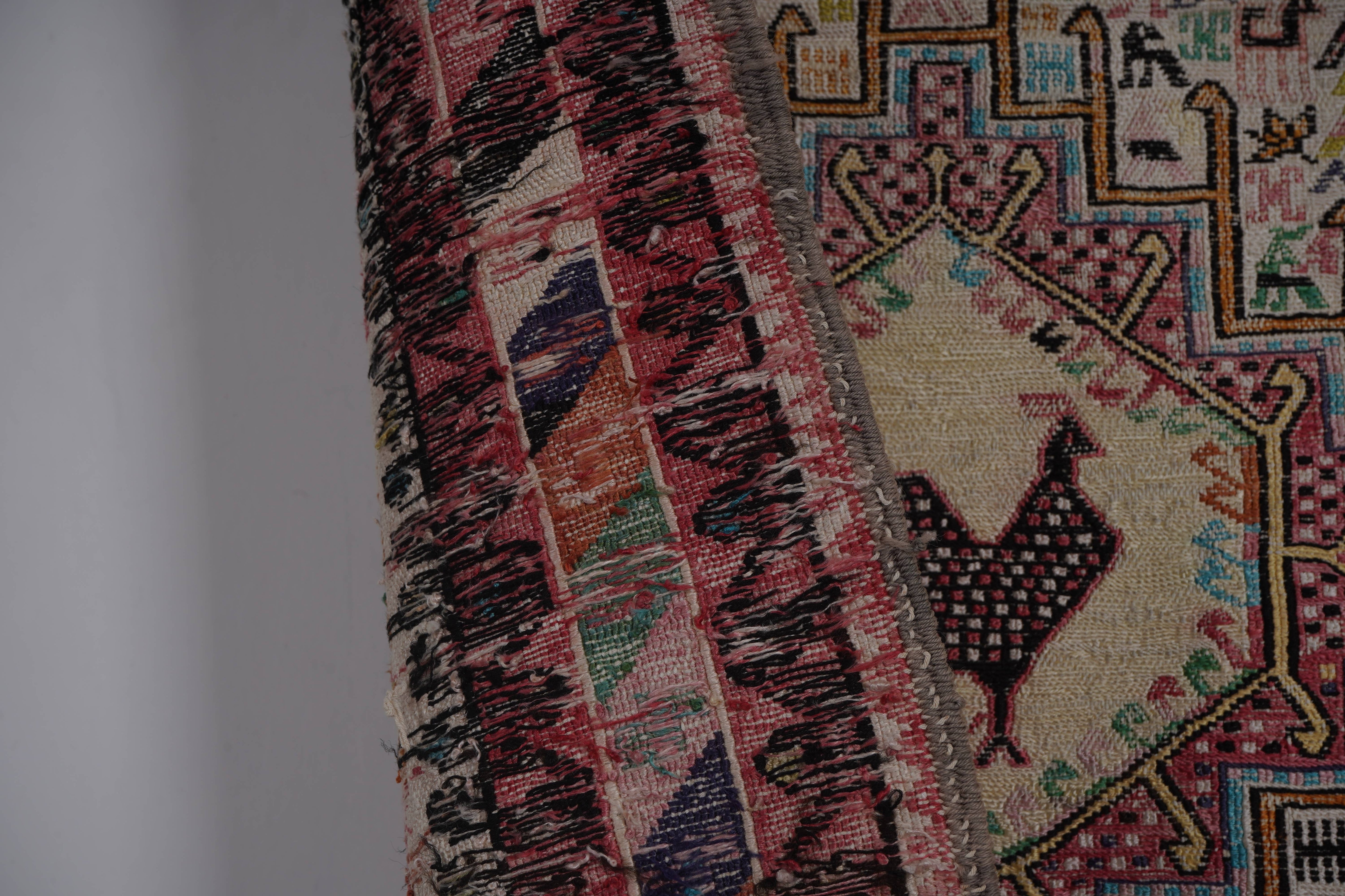 Vintage Soumac Kilim Rug 4' x 6'5''