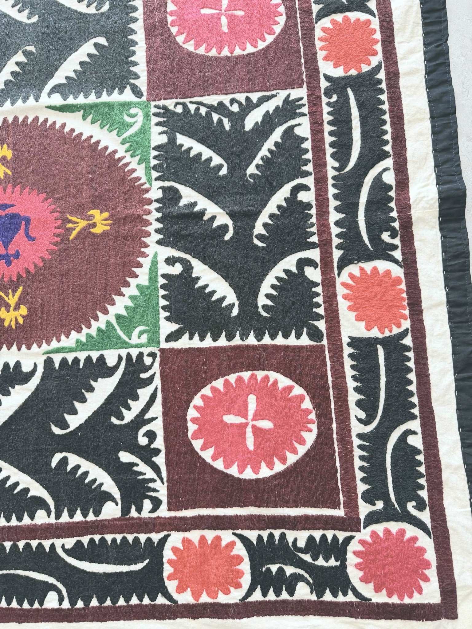 Hand-Embroidered Suzani Wall Hanging & Tablecloth 3'10'' x 3'10''