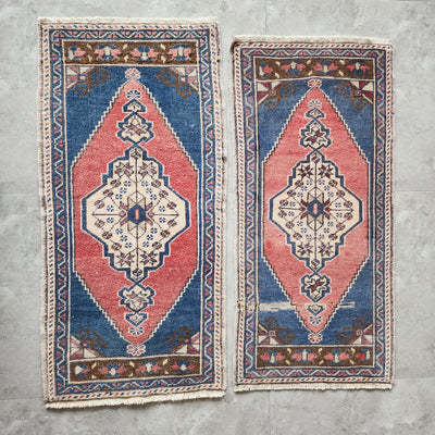 Small Traditional Oriental Style Turkish Rug-Set of 2