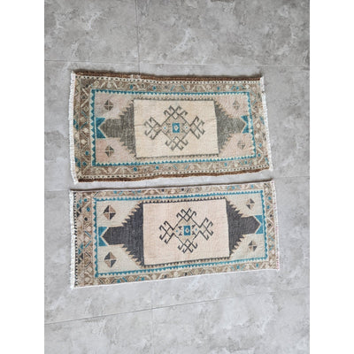 Traditional Handwoven Oushak Wool Yastik Bath Mats - a Pair