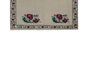 Vintage Turkish Kilim Rug 5'5'' x 6'5''