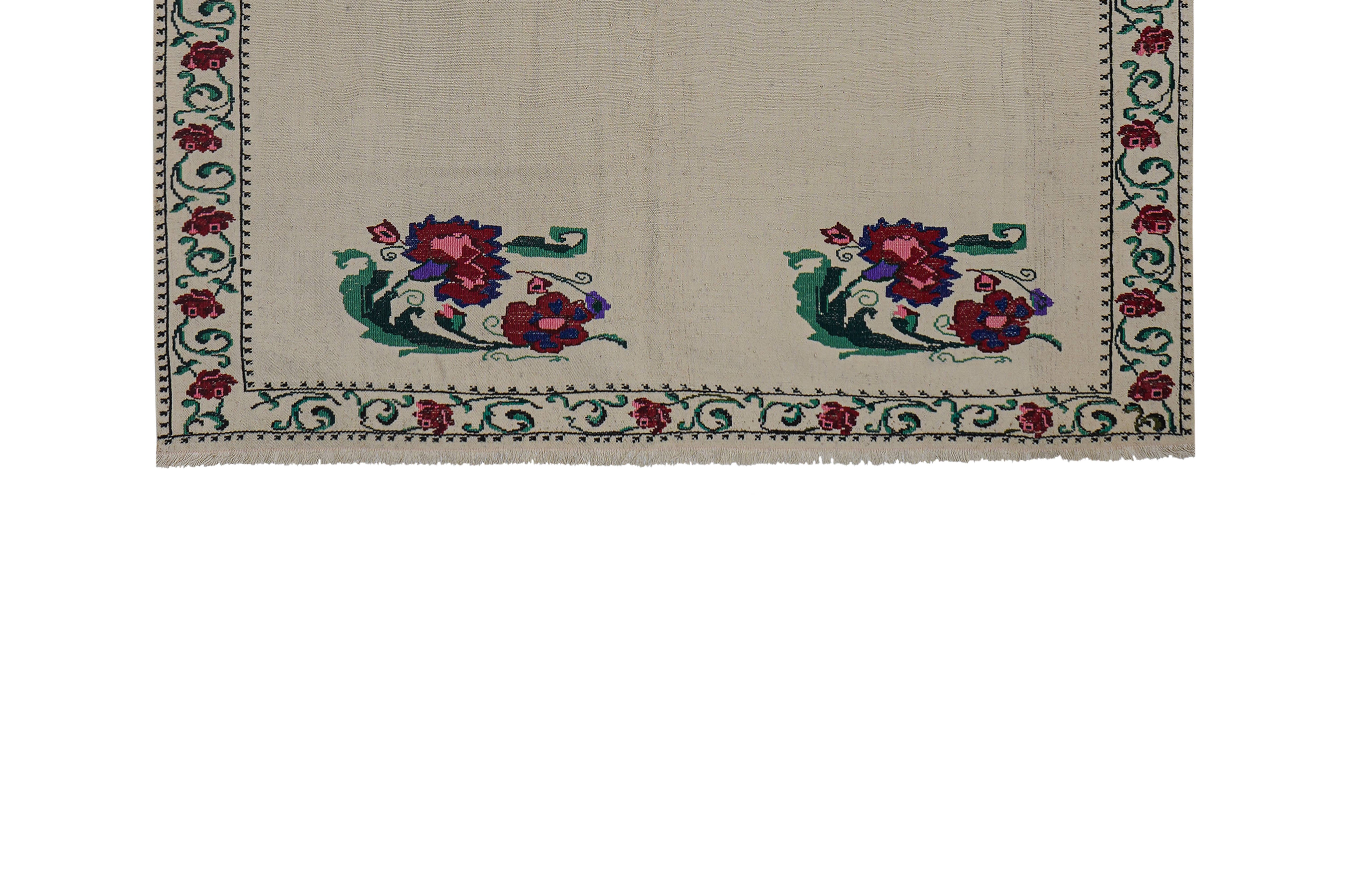 Vintage Turkish Kilim Rug 5'5'' x 6'5''