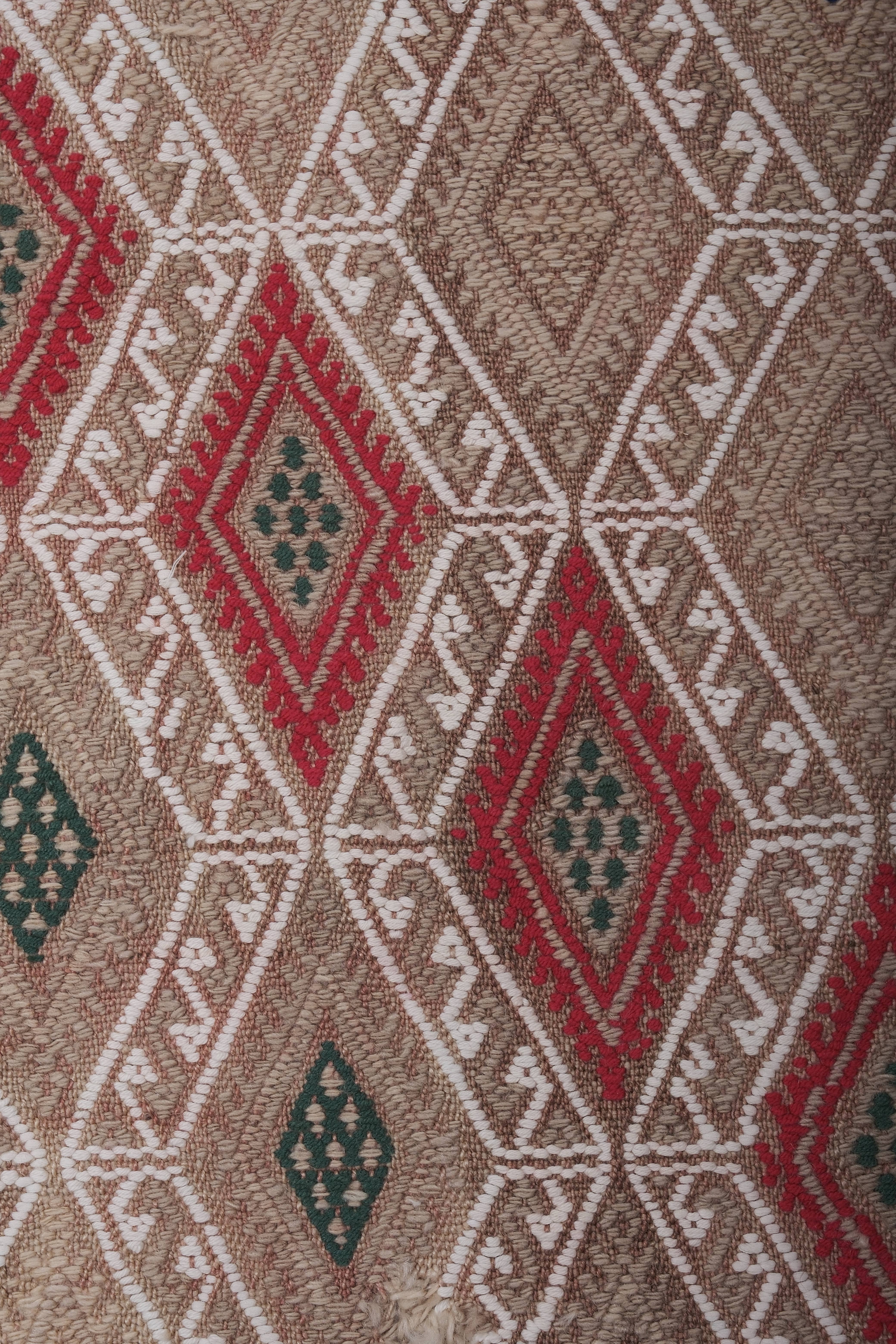 Vintage Turkish Kilim Rug 4'9'' x 6'9''
