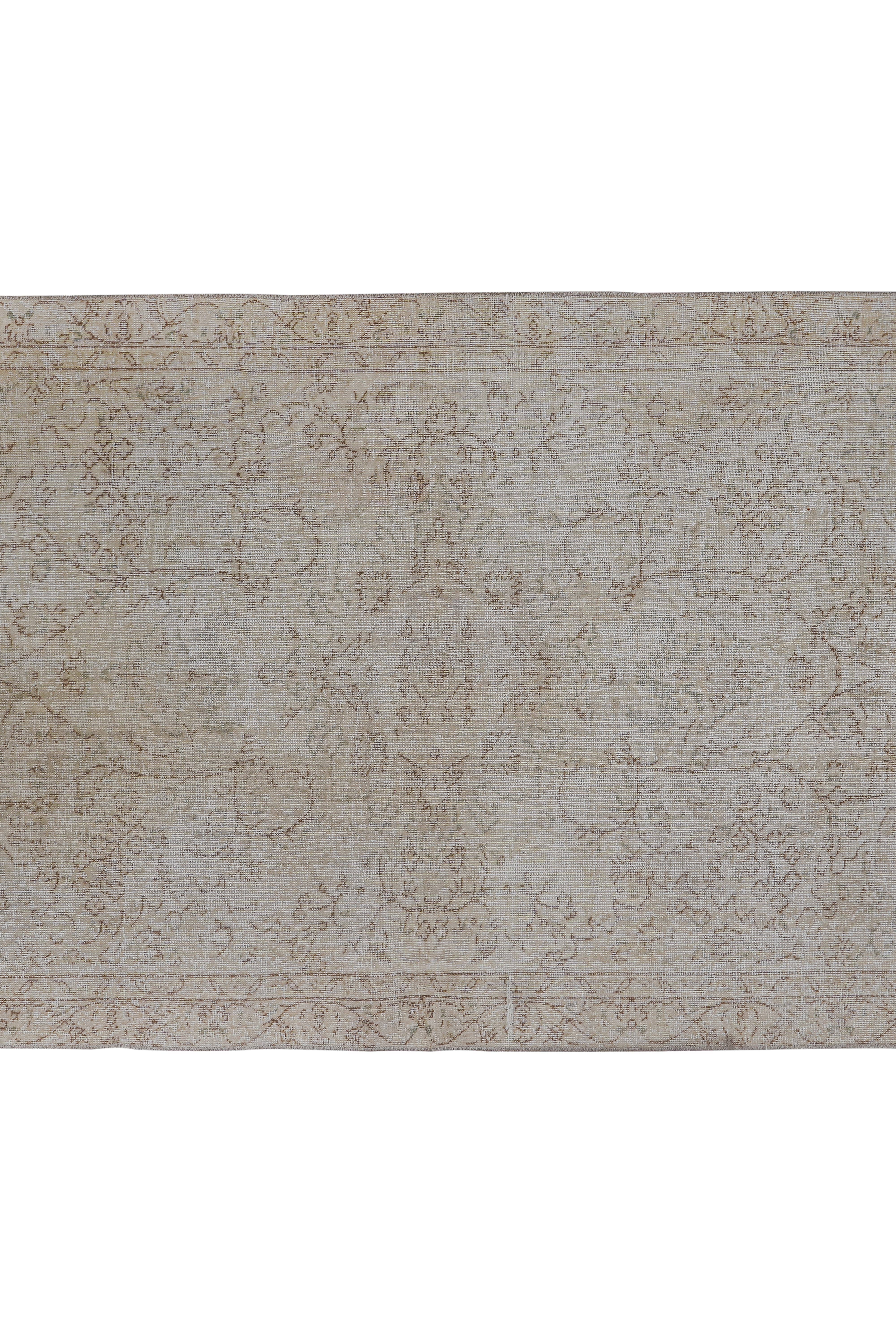 Vintage Turkish Rug 4'7'' x 8'7''