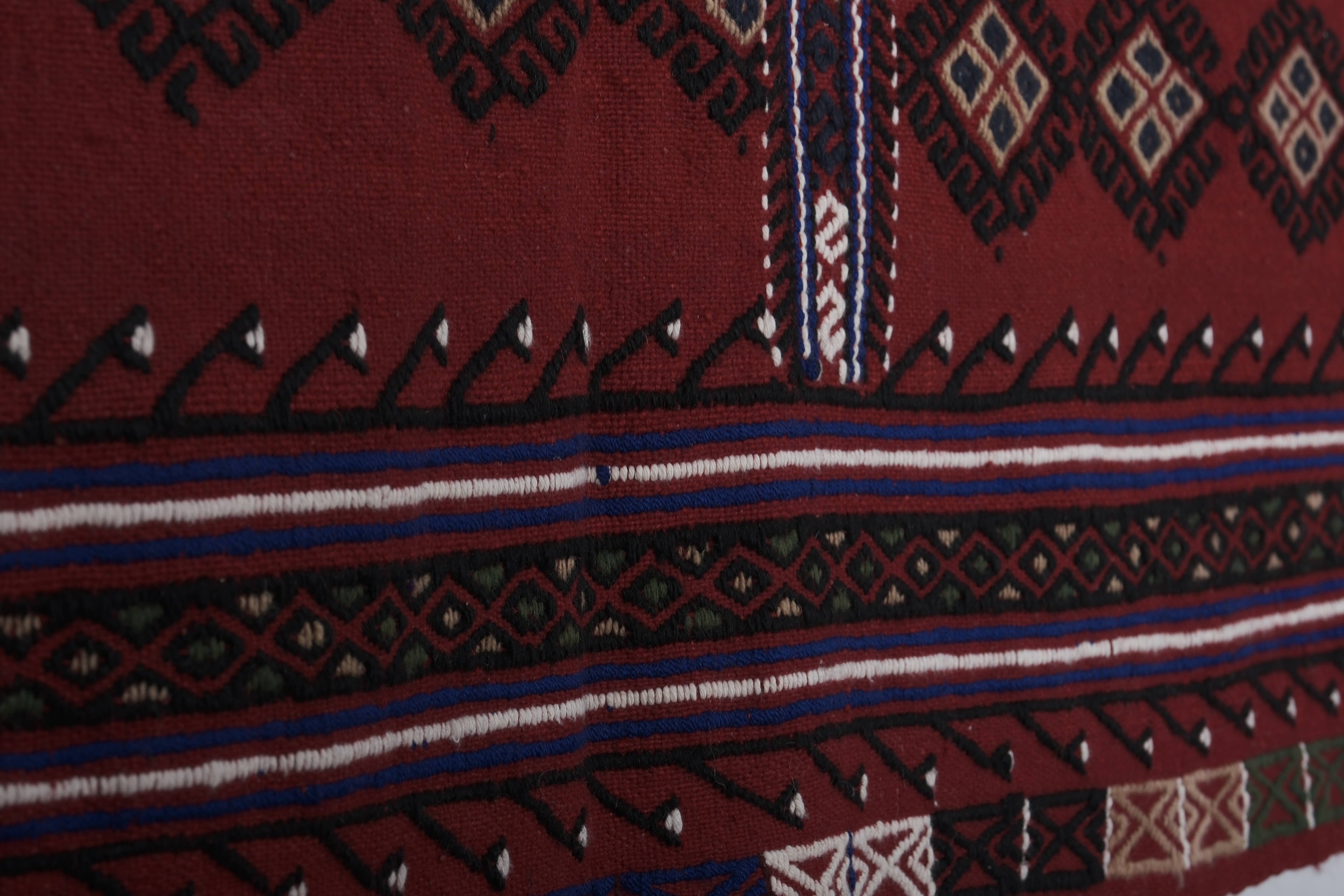 Vintage Turkish Karapinar Kilim Rug 4'7'' x 7'9''
