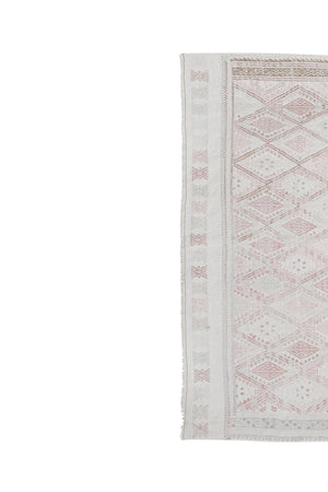 Vintage Turkish Kilim Rug 4'9'' x 6'11''