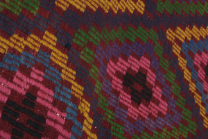 Vintage Turkish Kilim Rug 5'8'' x 8'8''