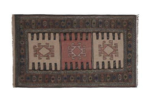 Vintage Turkish Karapinar Rug 3'2'' x 5'6''