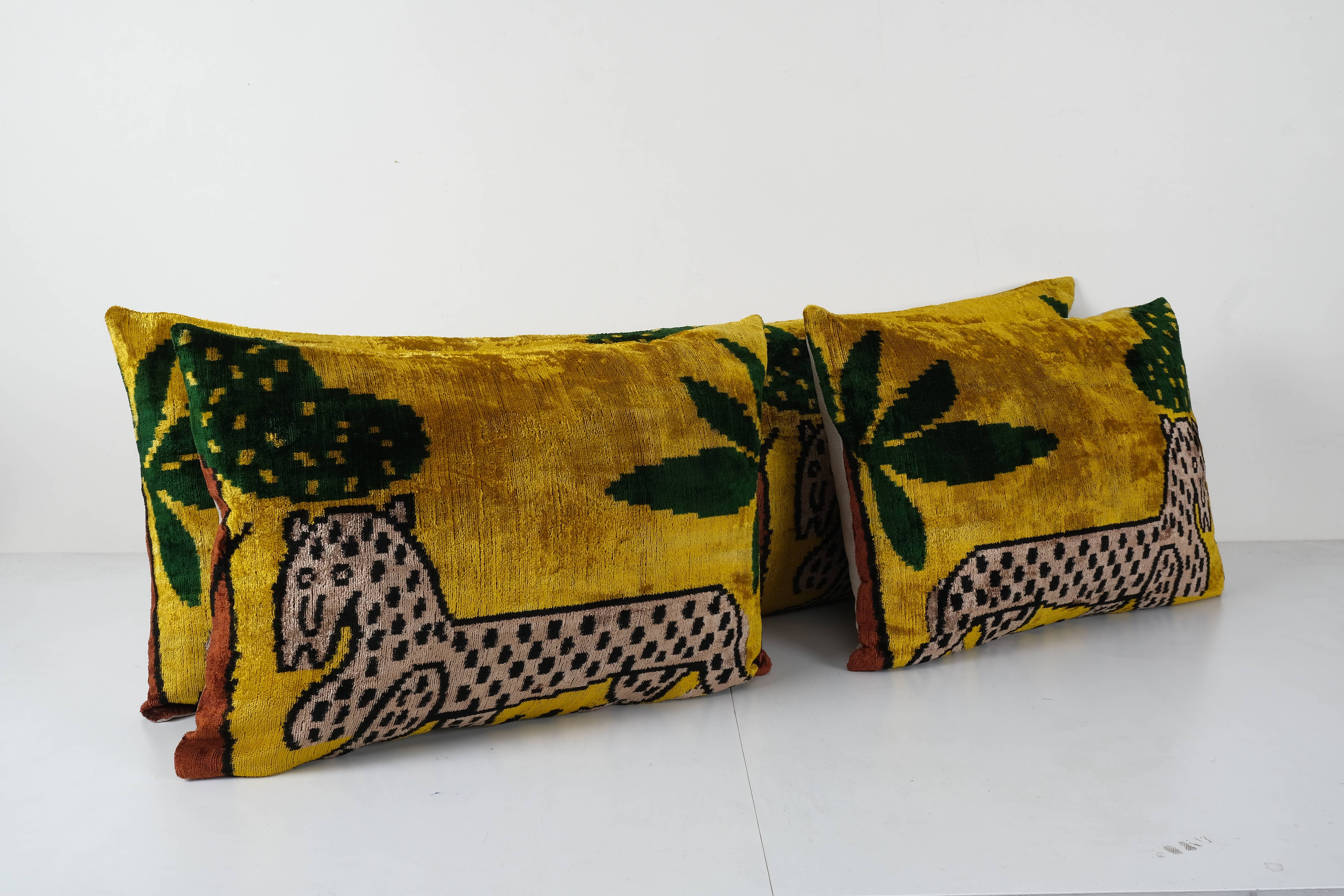 Tiger Silk Ikat Velvet Pillow Cover Set of 3 | 16'' x 24''