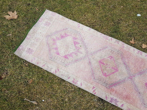 Vintage Herki Rug 2' x 13'3''