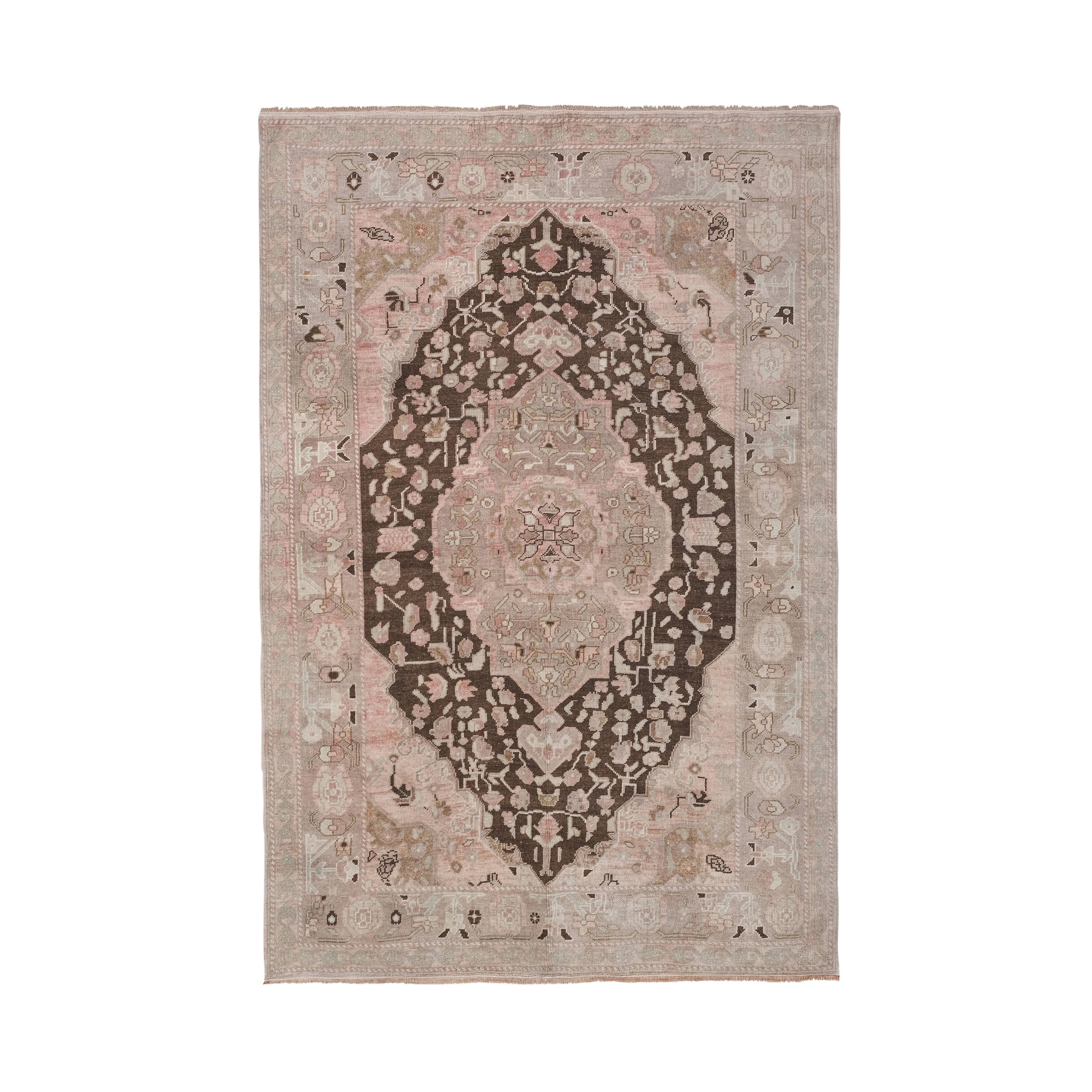 Vintage Turkish Rug 5'7'' x 8'