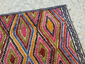 Vintage Turkish Kilim Rug 17'' x 18''