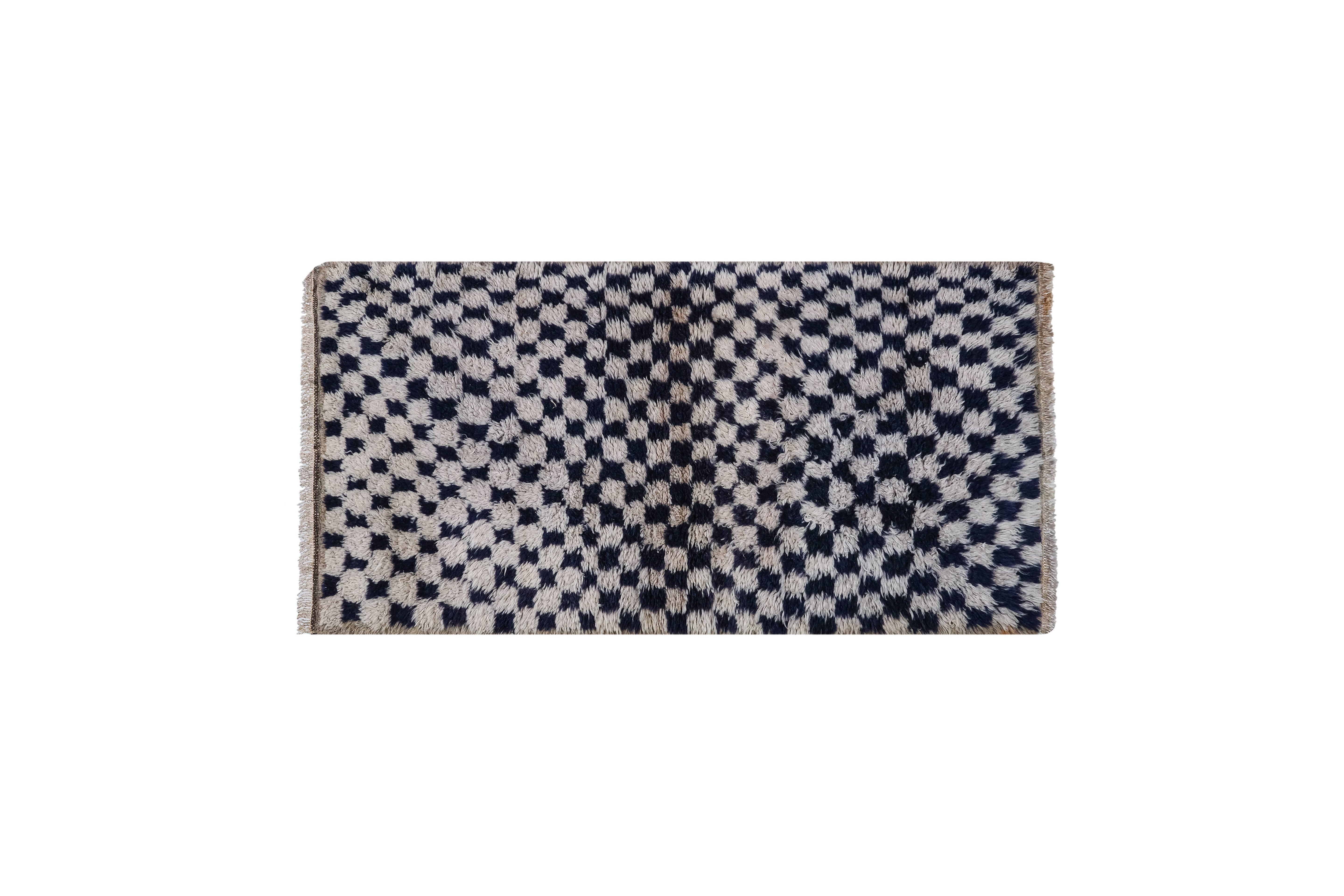 Vintage Turkish Shaggy Tulu Rug 29'' x 54''