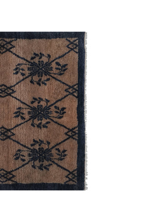 Vintage Turkish Shaggy Rug 3'9'' x 5'4''