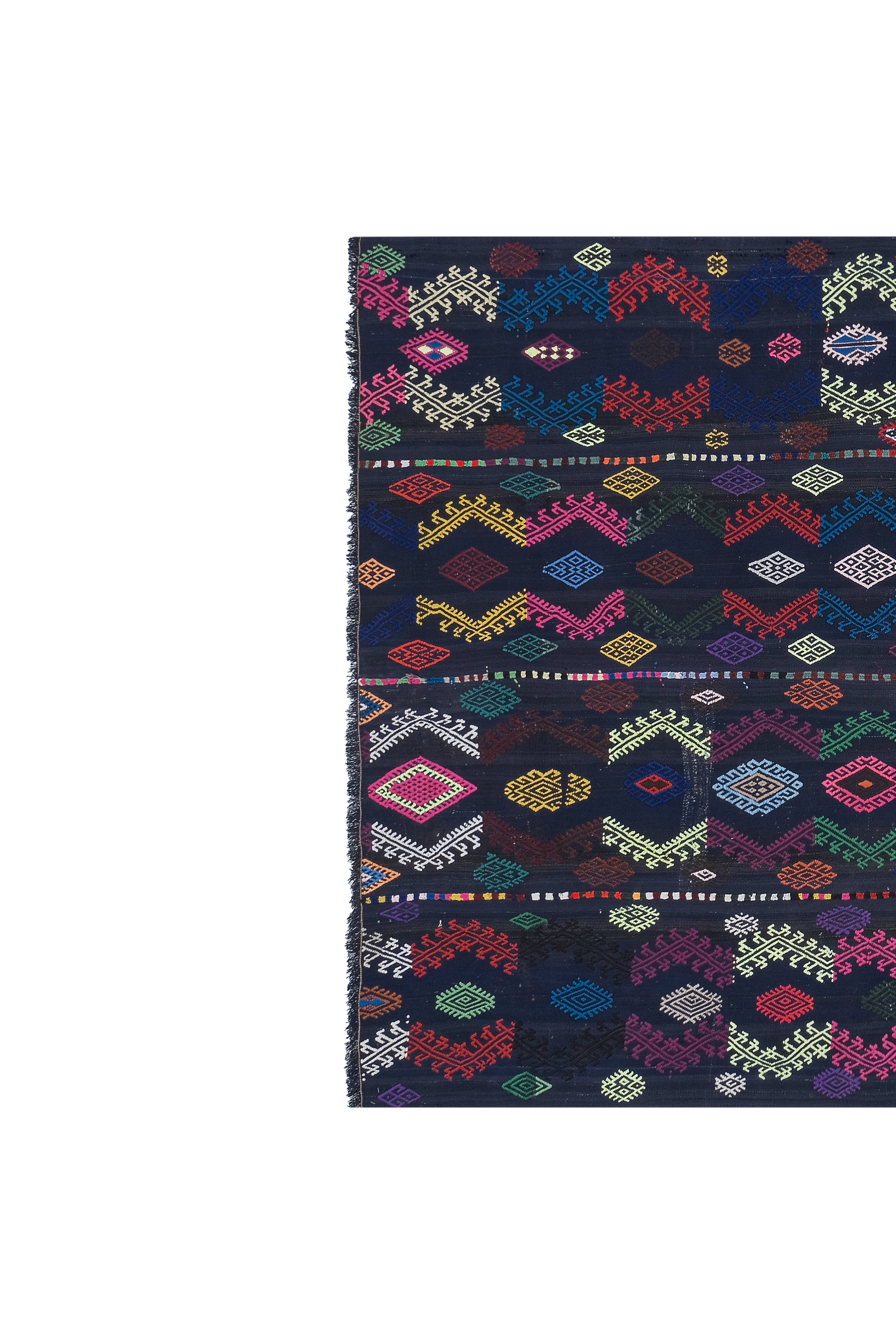 Vintage Kurdish Kilim Rug 5'7'' x 9'8''