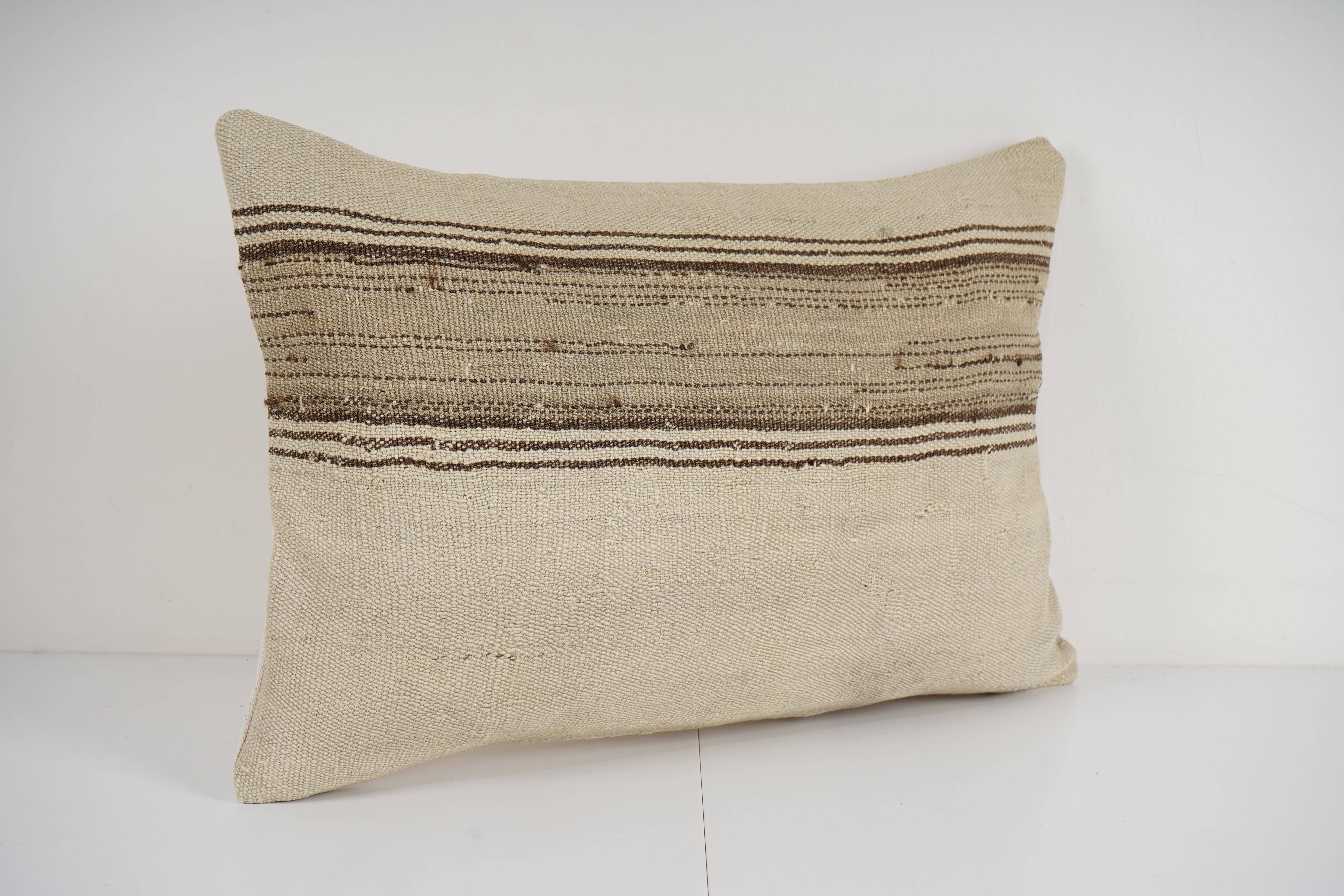 Kilim Pillow Cover | 16'' x 24''