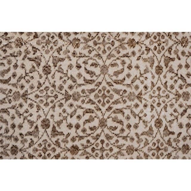 Vintage Oushak Rug 6'9'' x 10'