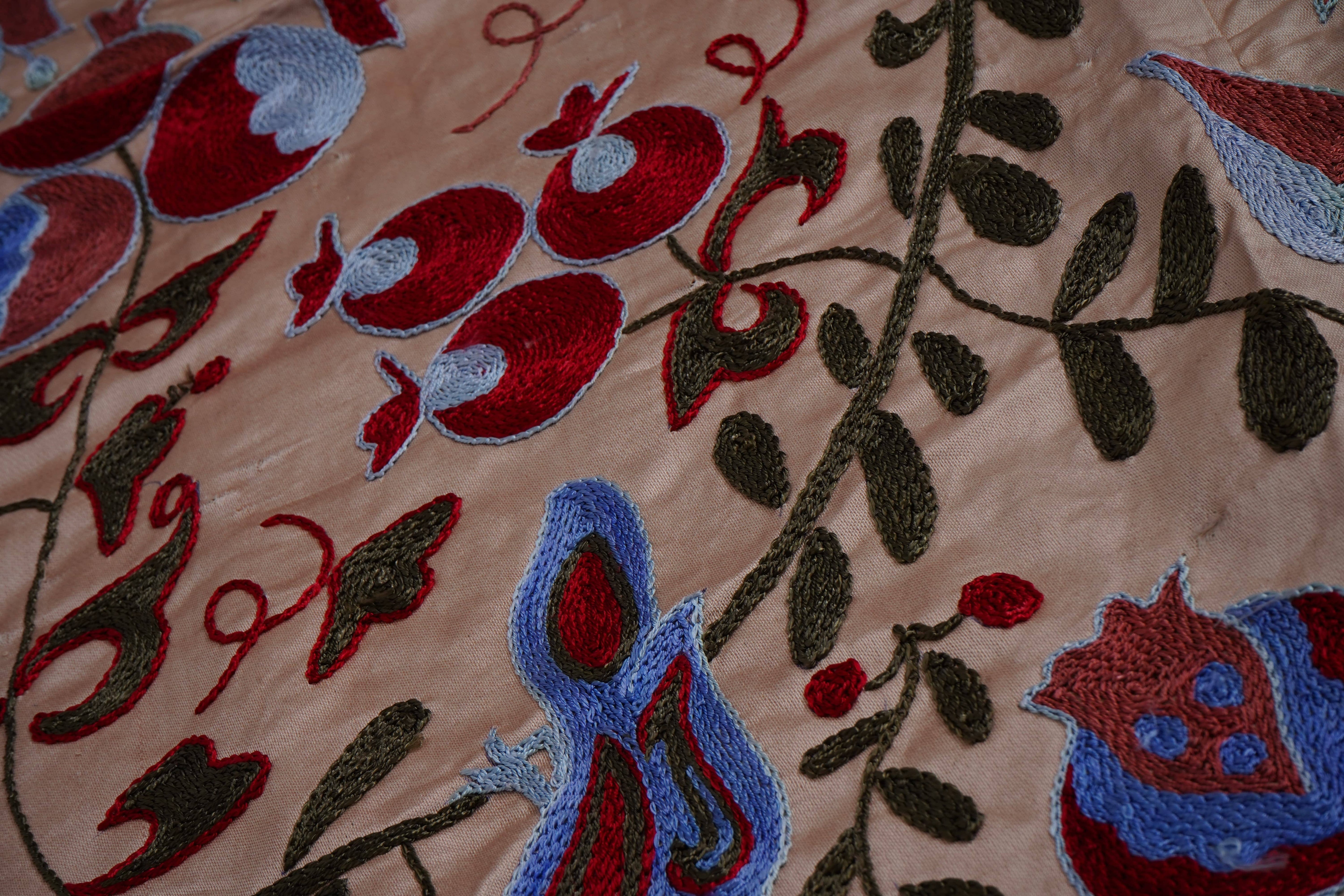 Suzani Wall Hanging & Bedspread | 3'5'' x 6'2''