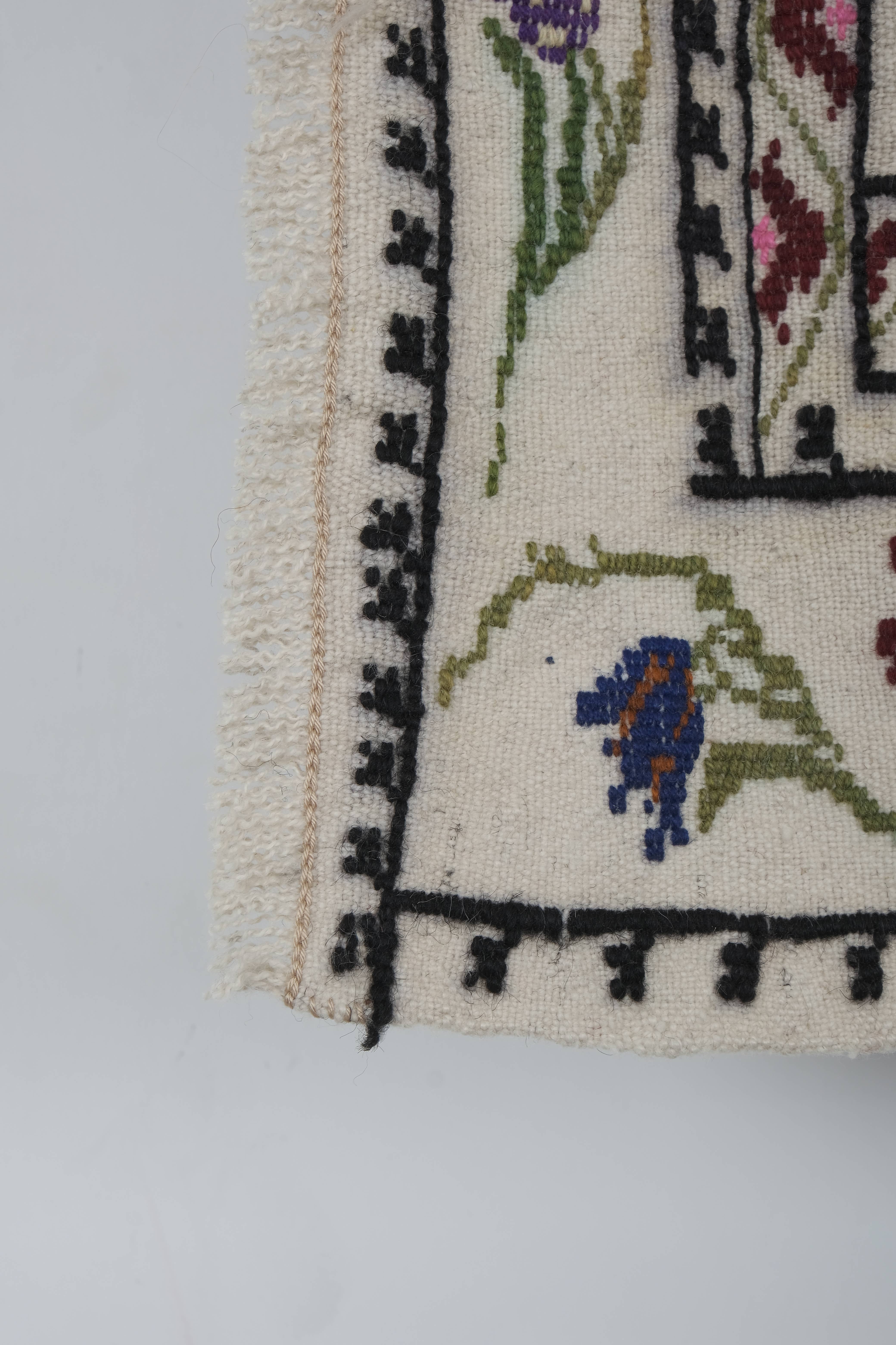 Vintage Turkish Kilim Rug 46'' x 49''