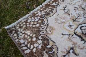 Vintage Turkish Rug 3'10'' x 6'8''