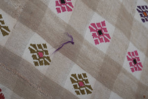 Vintage Kilim Rug 6' x 8'2''