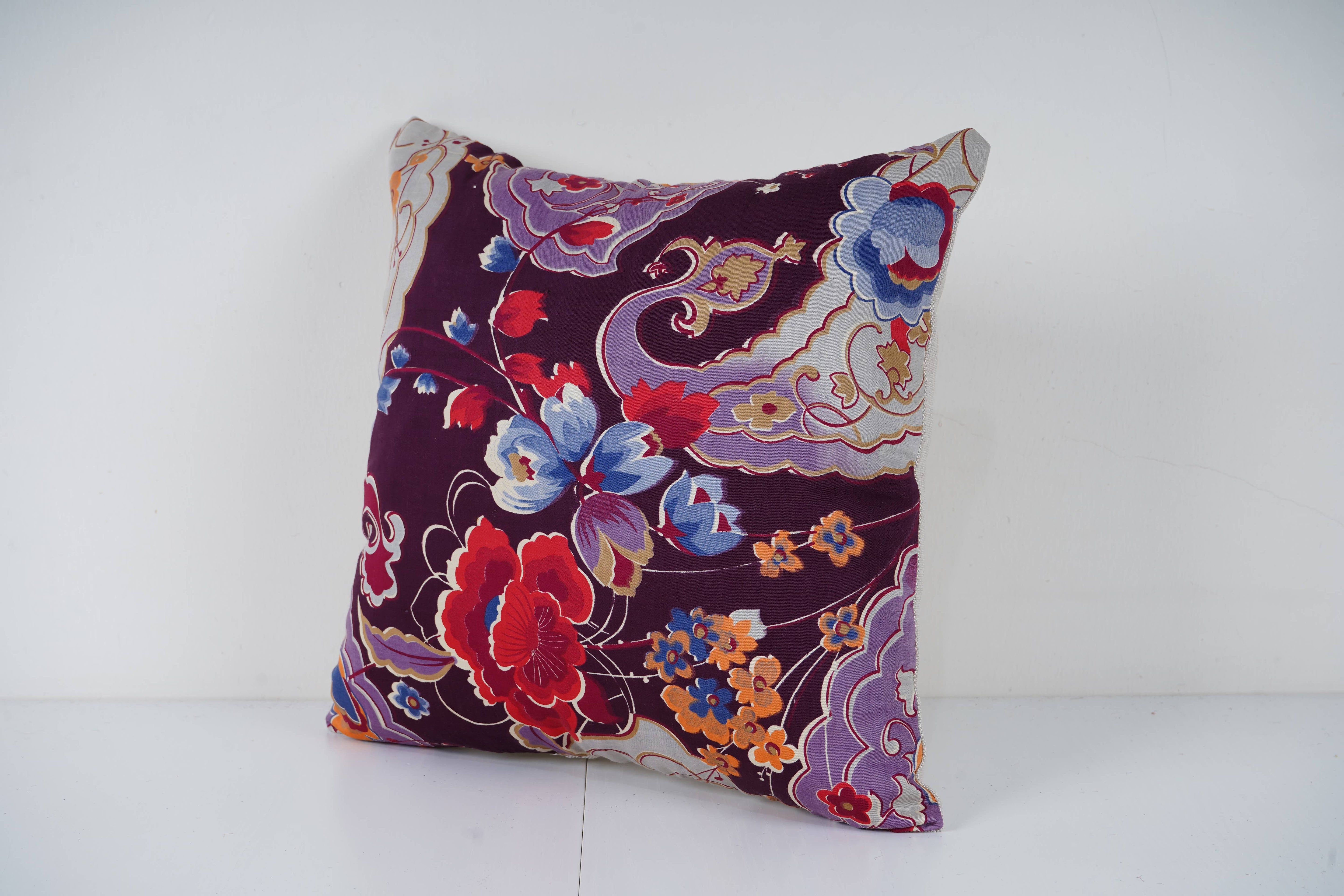 Uzbek Roller Printed Pillow Cover | 15'' x 15''
