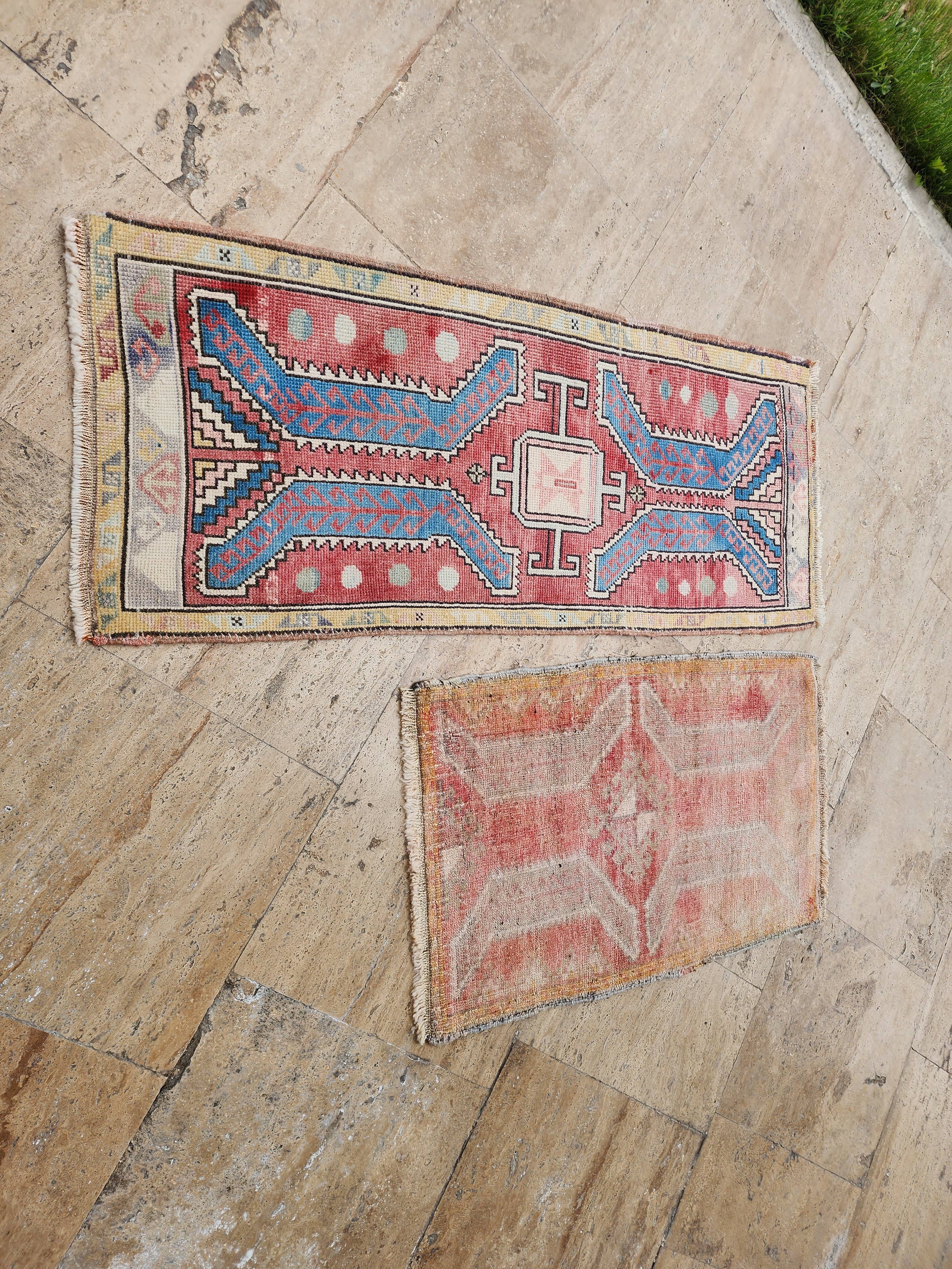 Vintage Turkish Yastik Rug Set of 2 | 1'9'' x 2'8'' & 1'8'' x 4'1''