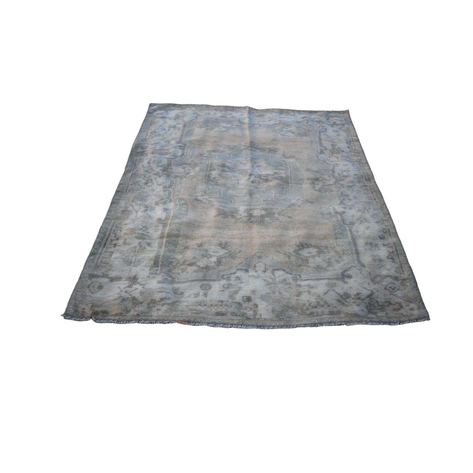 Vintage Turkish Karapinar Rug 4'11'' x 6'7''