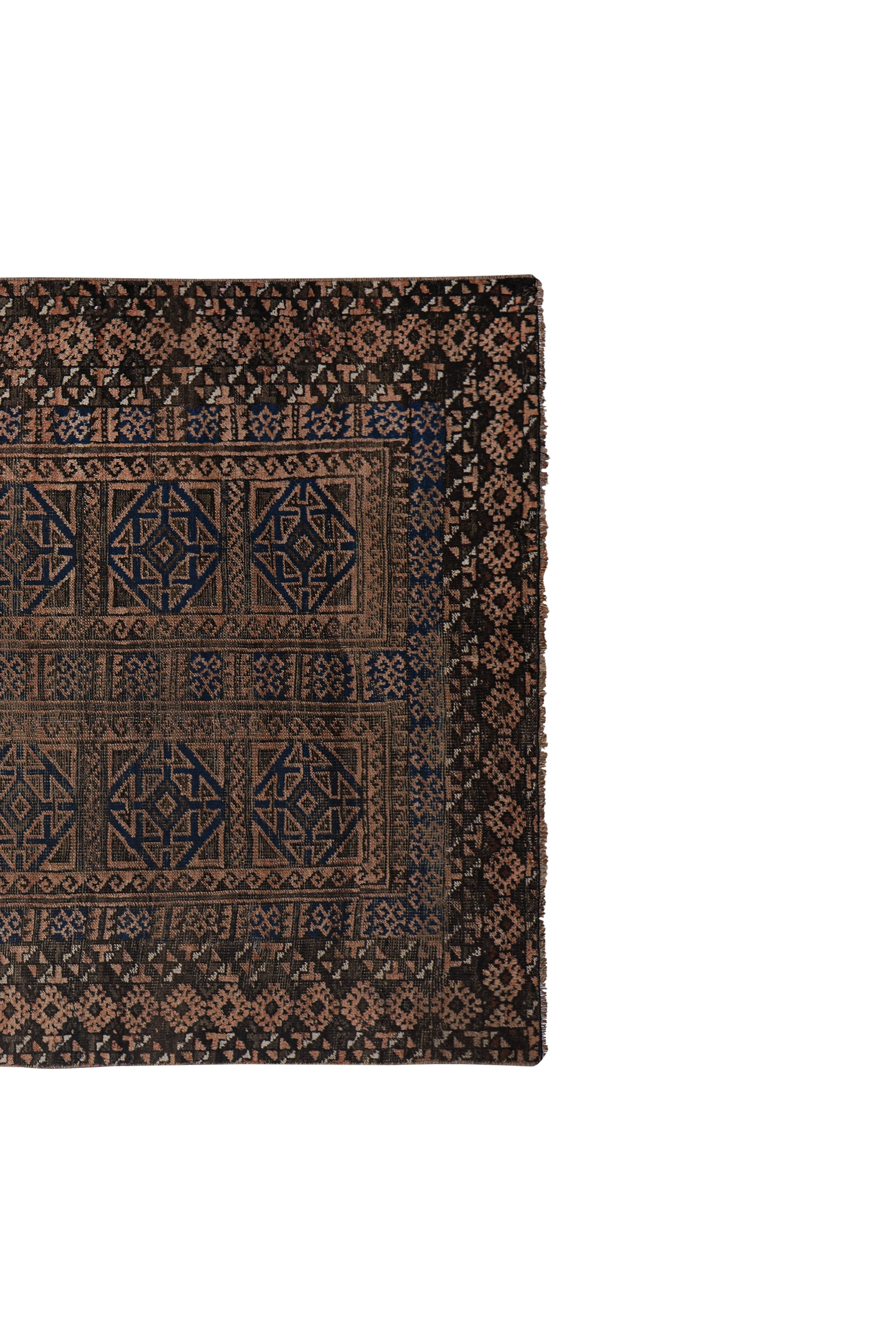 Vintage Turkish Rug 4'1'' x 6'9''