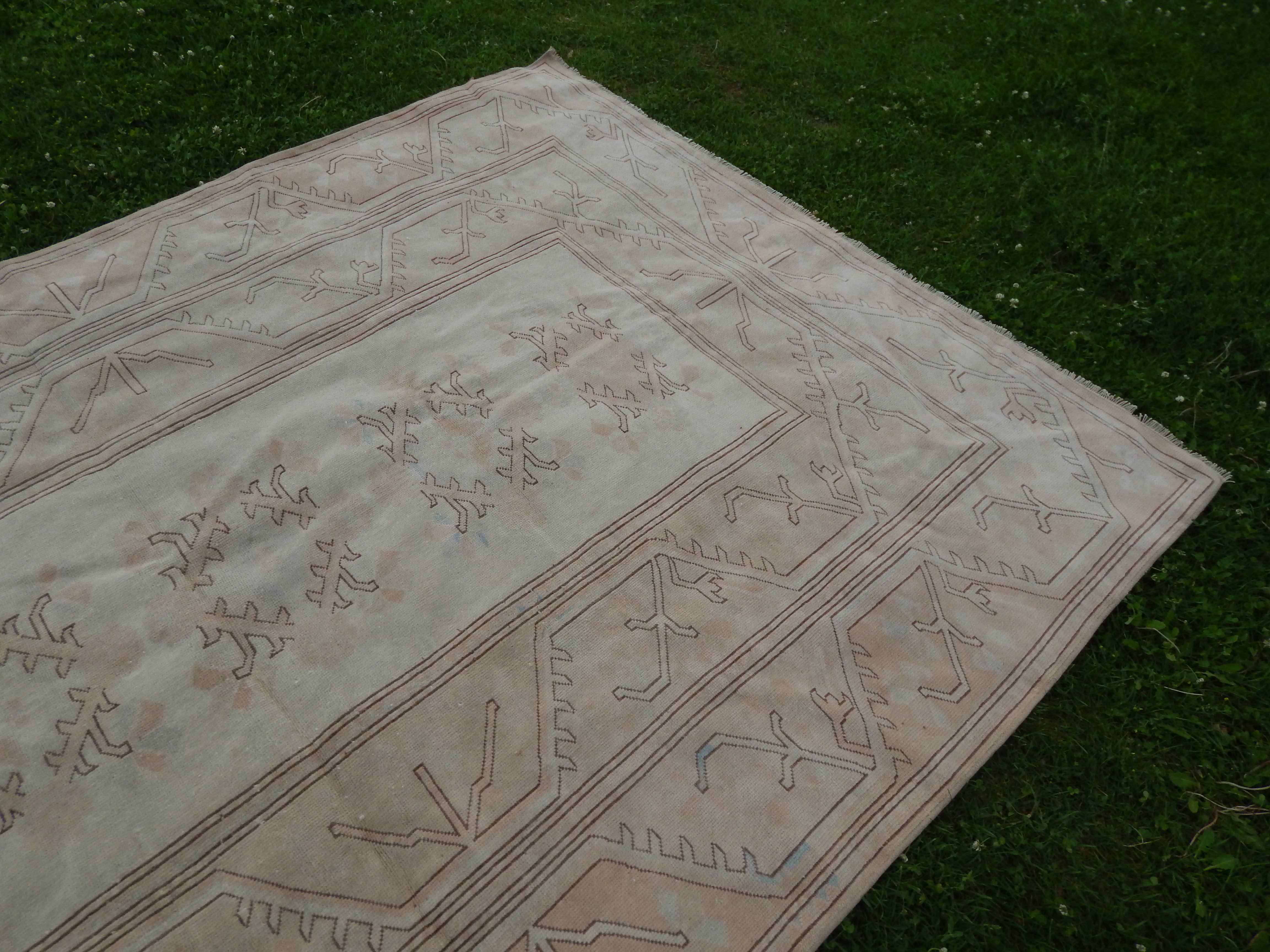 Vintage Milas Rug 6' x 9'4''