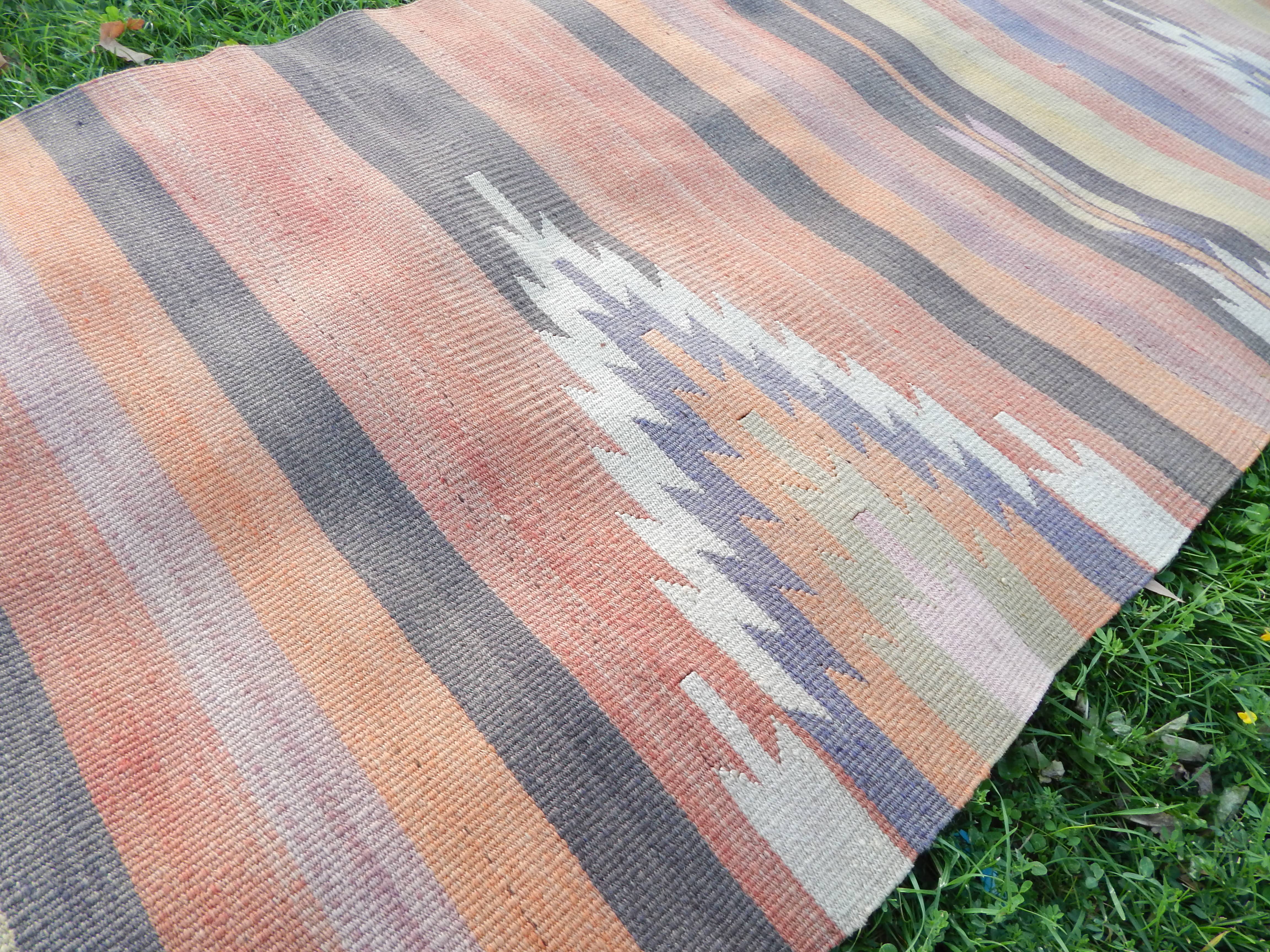 Vintage Turkish Kilim Runner 2'7'' x 7'8''