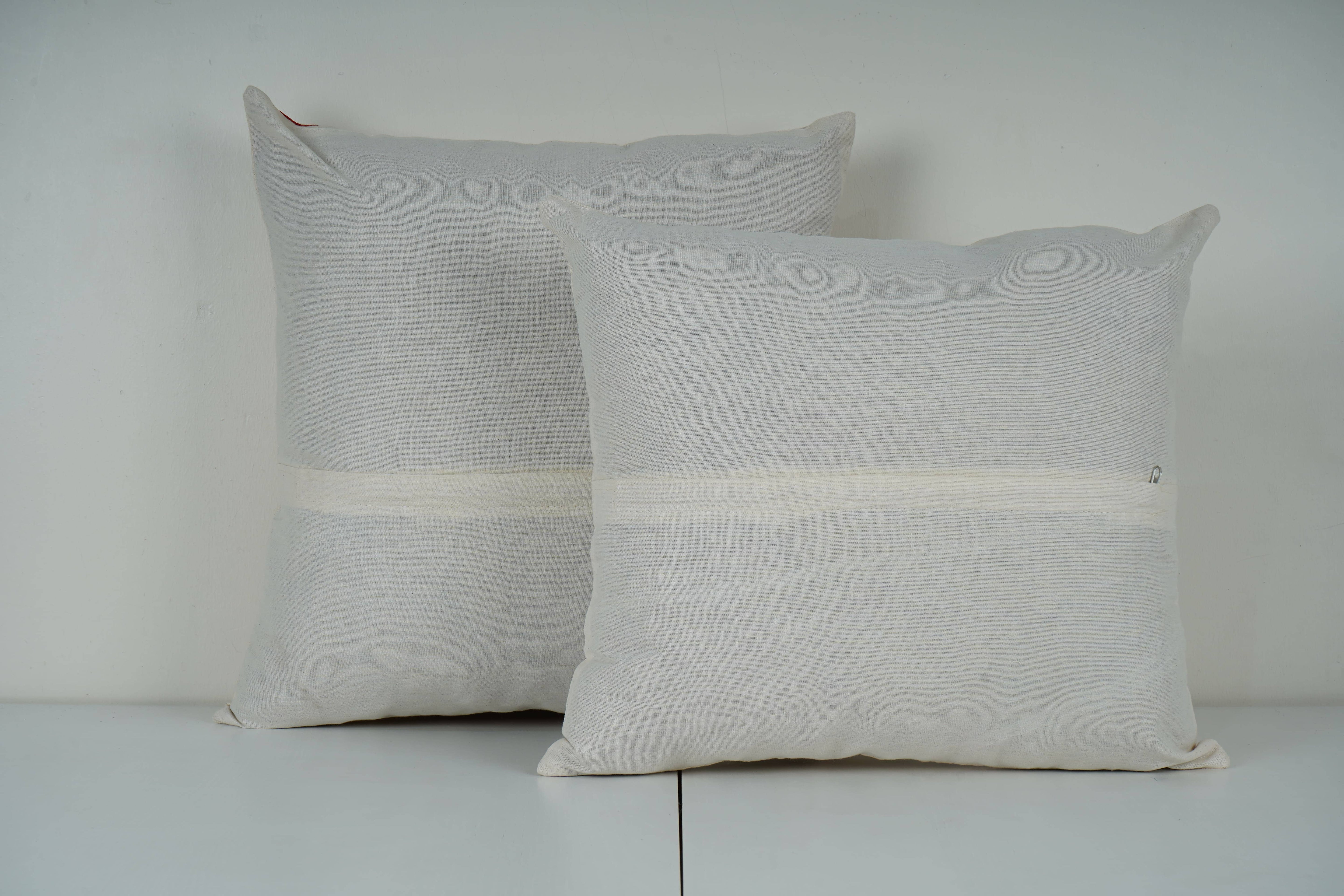 Horse Suzani Pillow Cover | 17'' x 19''