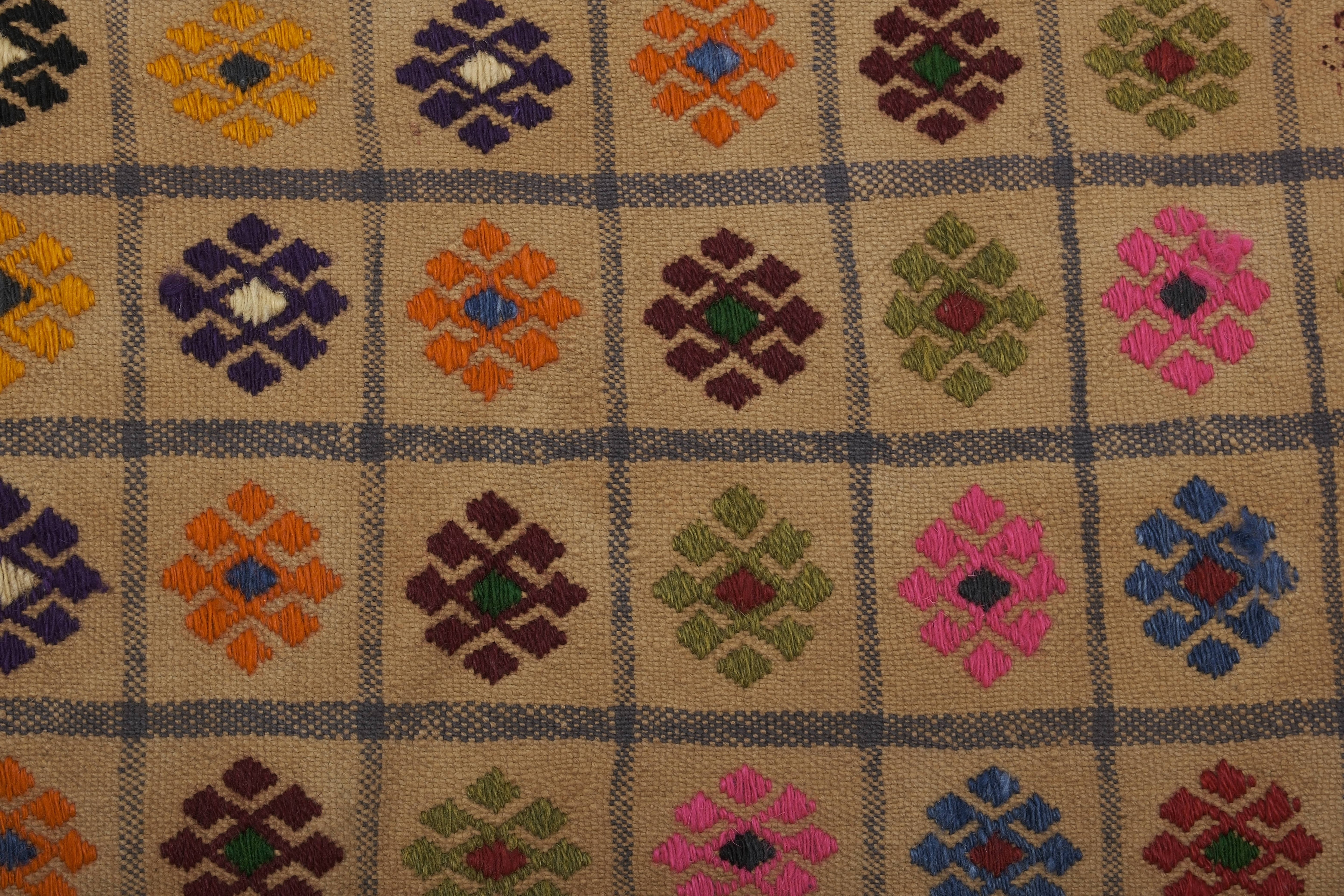 Vintage Turkish Kilim Rug 7'5'' x 10'8''