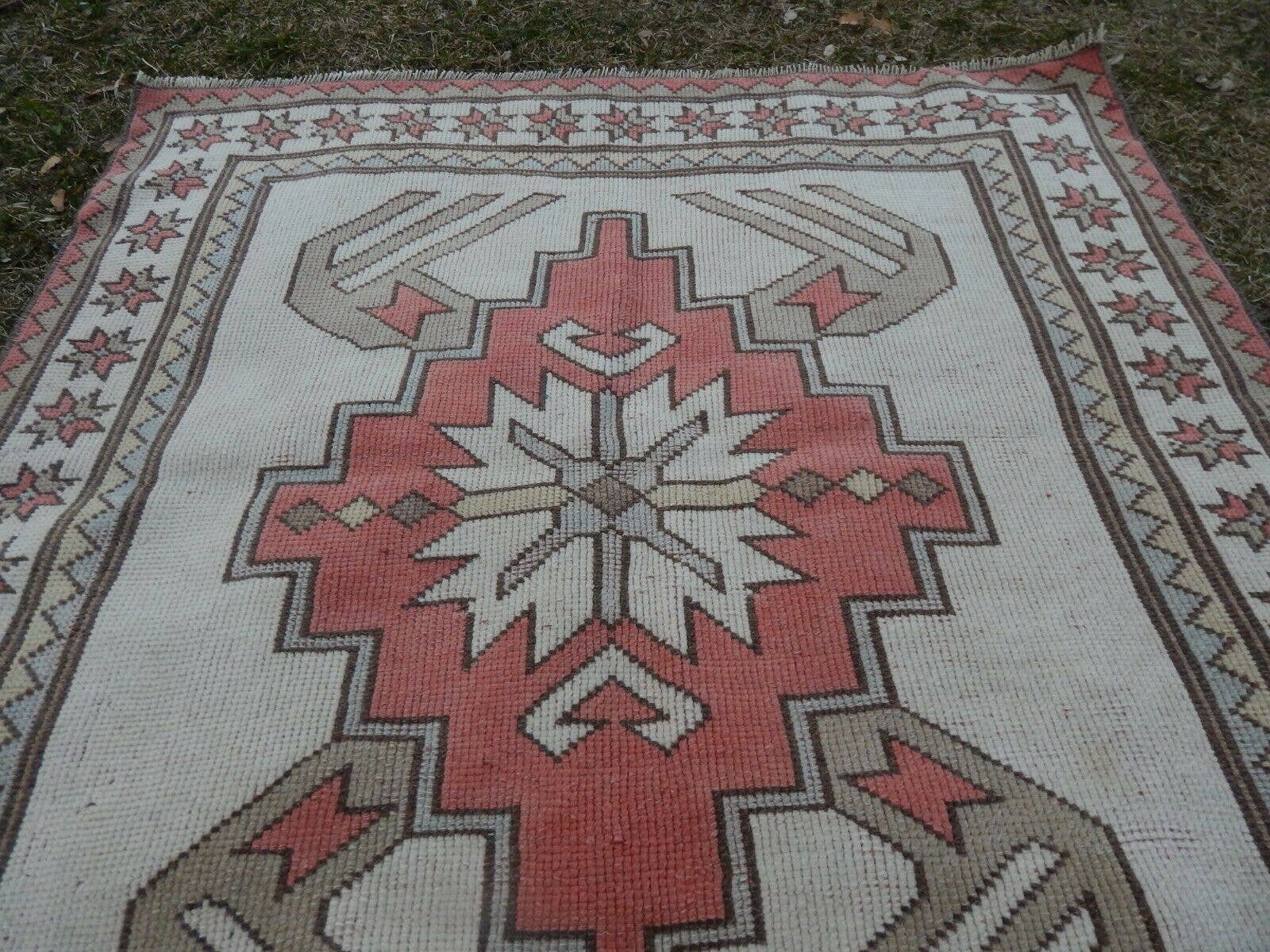 Vintage Kilim Rug 3'10'' x 4'