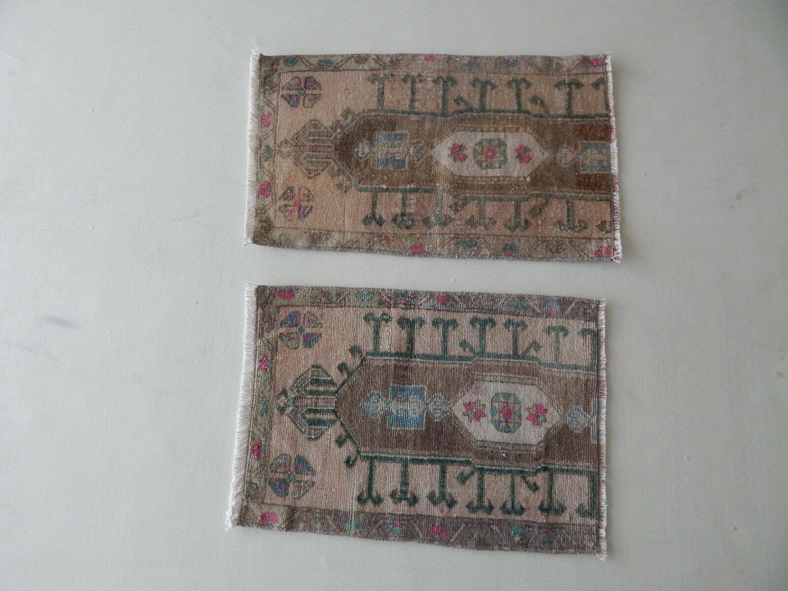 Vintage Oushak Yastik Rugs Set of 2 | 17'' x 24''