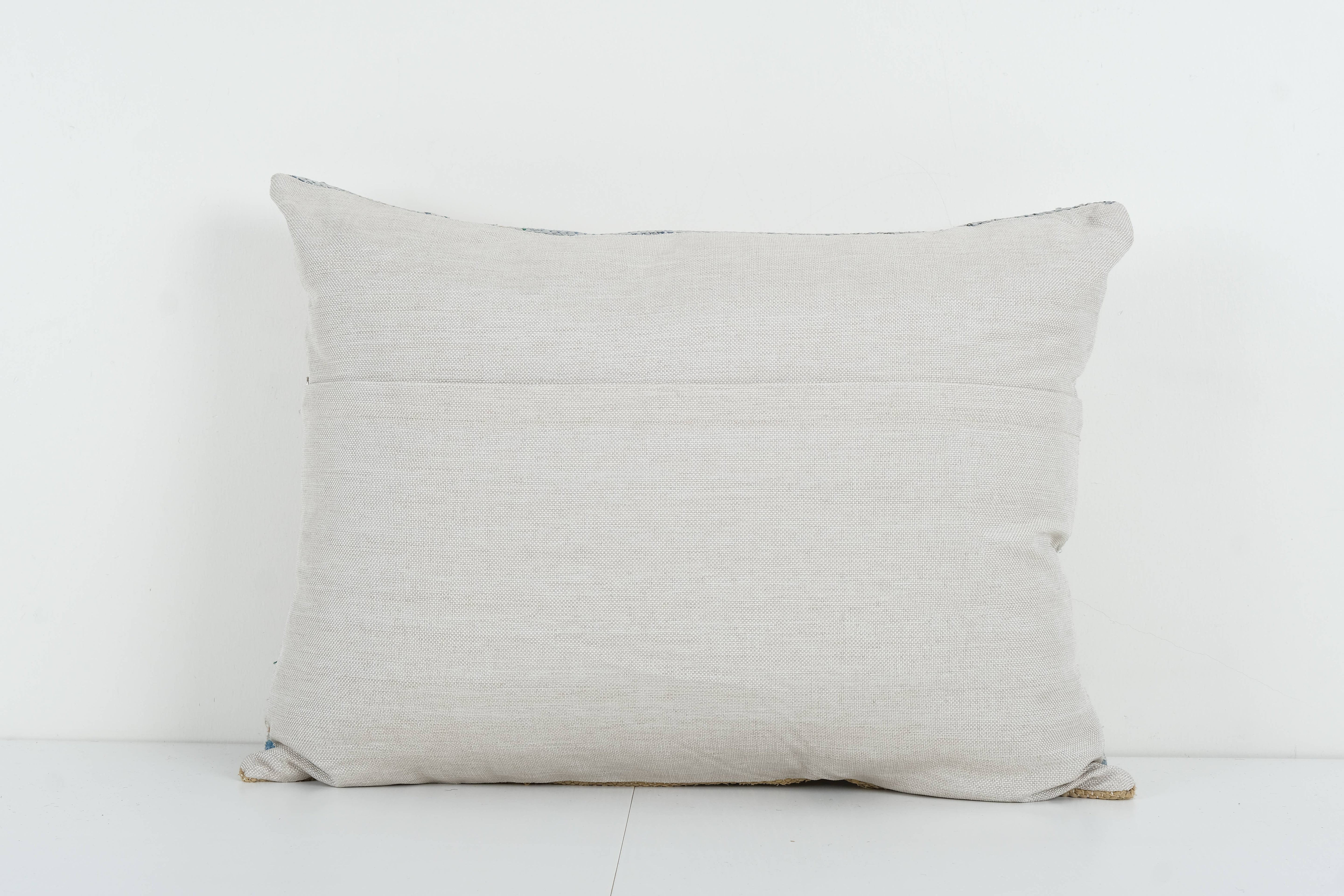 Kilim Pillow Cover | 18'' x 24''