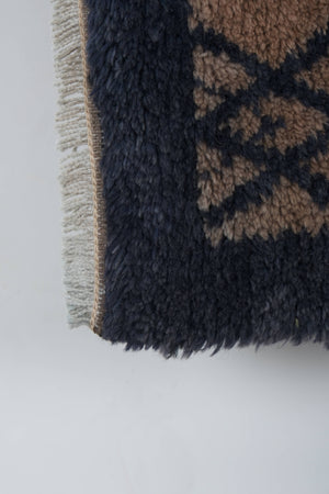 Vintage Turkish Shaggy Rug 3'9'' x 5'4''