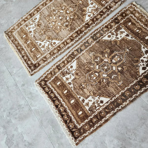 Vintage Turkish Yastik Rug Set of 2 | 1'9'' x 2'11'' & 1'9'' x 2'11''