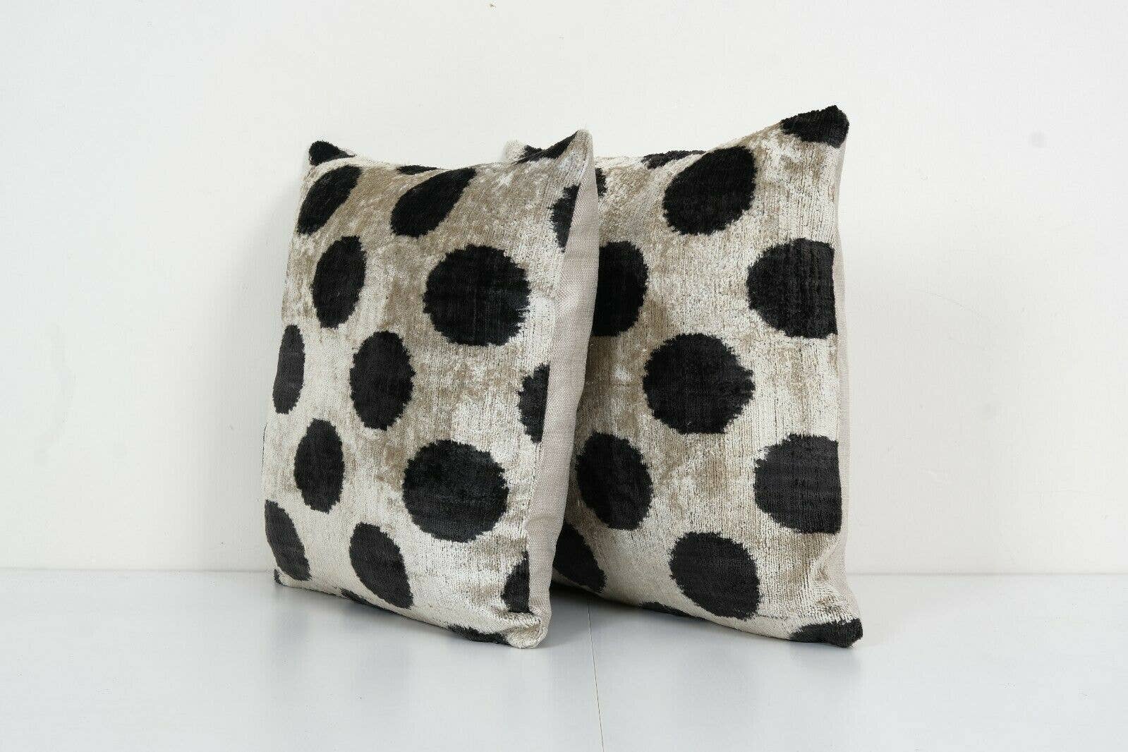 Silk Ikat Velvet Pillow Cover Set of 2 | 16'' x 16''