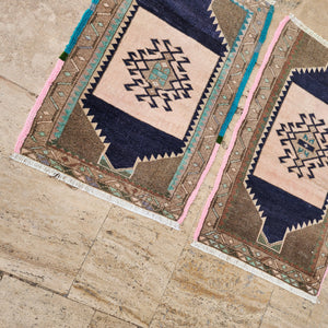Vintage Turkish Yastik Rugs Set of 2 | 20'' x 32''