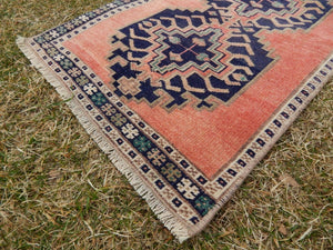 Vintage Oushak Rug 18'' x 39''