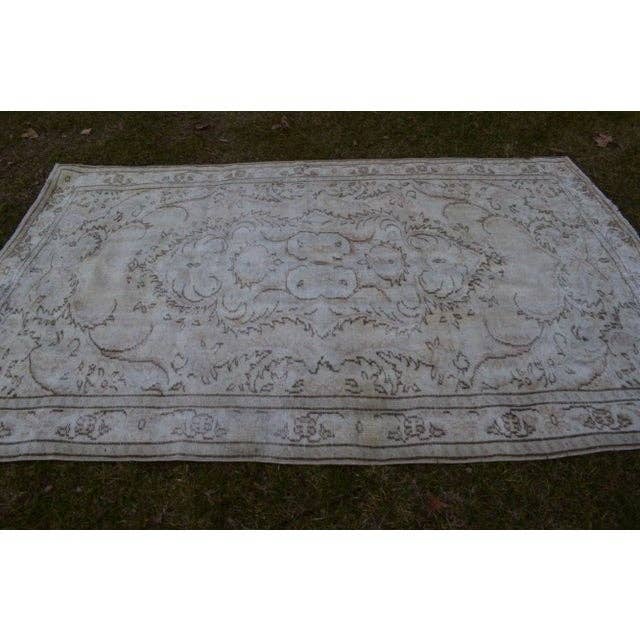 Vintage Turkish Rug 5'5'' x 8'5''